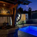 Villa Maravillosa Con Piscina Y Barbacoa